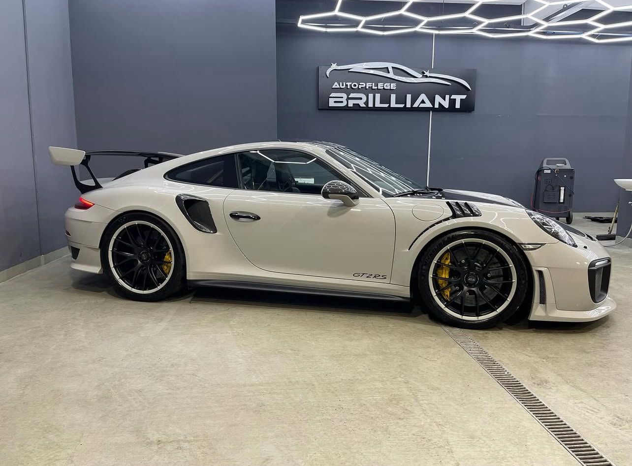 Autopflege Brilliant Team und Leistungen